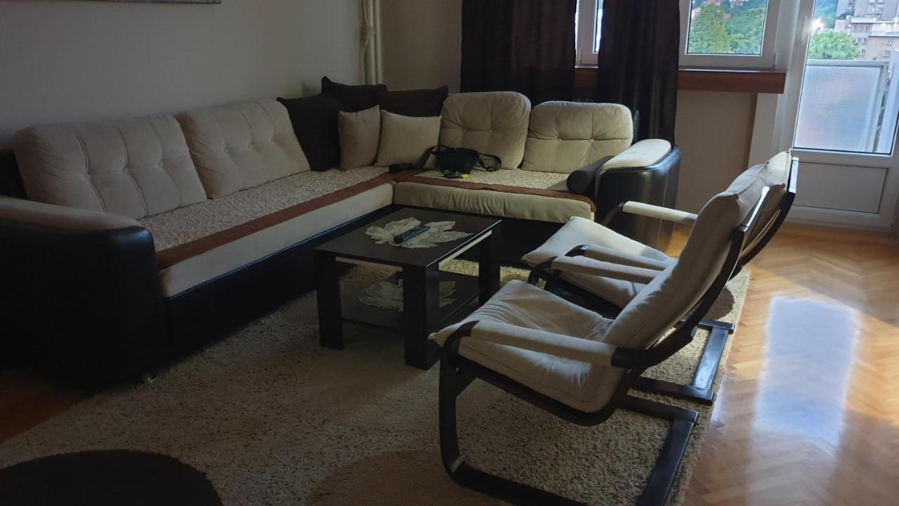 Apartman Sweet Dreams 1 Ni Екстериор снимка