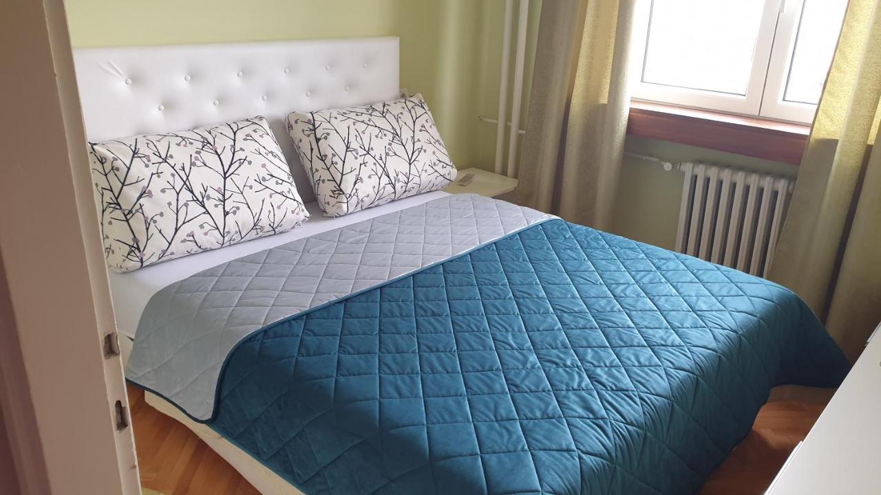 Apartman Sweet Dreams 1 Ni Екстериор снимка