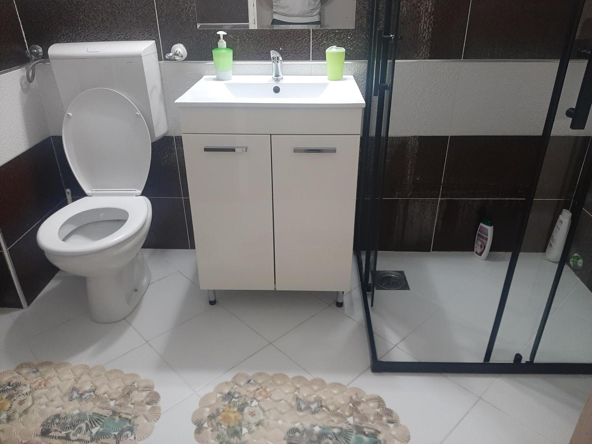 Apartman Sweet Dreams 1 Ni Екстериор снимка