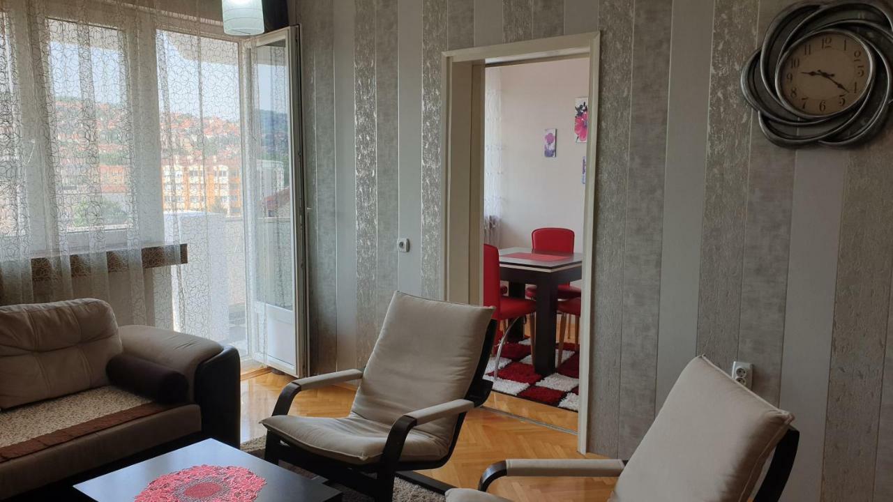 Apartman Sweet Dreams 1 Ni Екстериор снимка